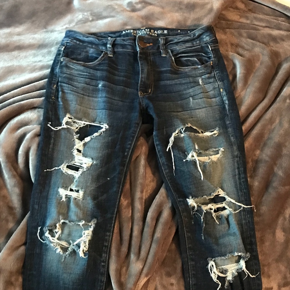 Distressed American Eagle Jeggings